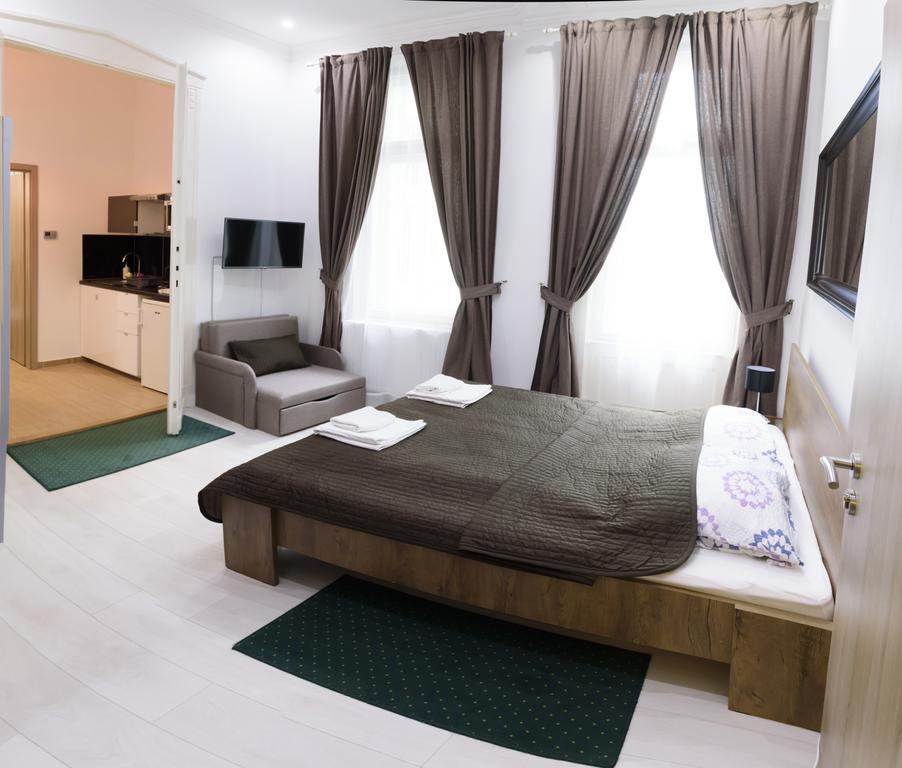 Vaci Street Downtown Apartments Budapest Luaran gambar
